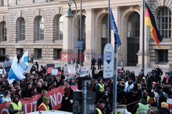 Manifestacja antyrosyjska w Berlinie