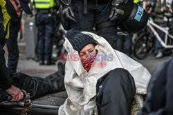 Demonstracja przeciwko targom broni w Rotterdamie