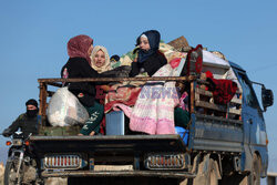 Syryjscy rebelianci podczas ofensywy w Aleppo