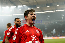 Dawid Kownacki z golem w meczu z Schalke 04