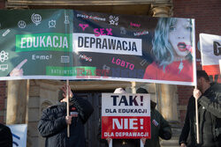 Protest Tak dla edukacji! Nie dla deprawacji! w Gdańsku