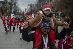 Charytatywny bieg Mikołajów w Kosowie