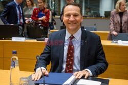 Minister Sikorski na posiedzeniu Rady do Spraw Zagranicznych Unii Europejskiej