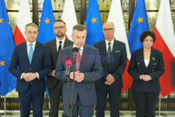 Minister Wieczorek składa rezygnację