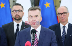 Minister Wieczorek składa rezygnację