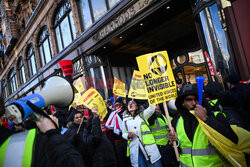 Strajk pracowników londyńskiego Harrodsa