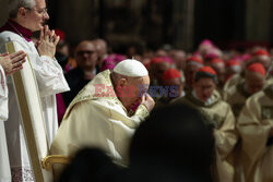 Papież Franciszek otworzył Drzwi Święte w bazylice watykańskiej