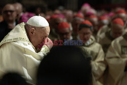 Papież Franciszek otworzył Drzwi Święte w bazylice watykańskiej