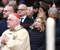 Papież Franciszek otworzył Drzwi Święte w bazylice watykańskiej