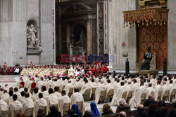 Papież Franciszek otworzył Drzwi Święte w bazylice watykańskiej