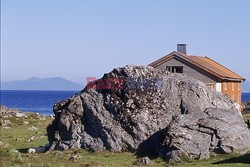 Zapomniany dom na wyspie Lofoten - Art De Vivre