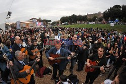 Beatyfikacja JPII - wieczorne czuwanie na Circo Massimo