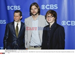 Ashton Kutcher na imprezie CBS Upfront