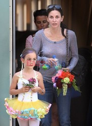 Courteney Cox z córką po przedstawieniu baletowym