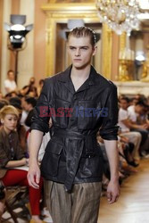 Paris Men SS arch