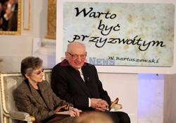 Prof. Bartoszewski kończy 90 lat