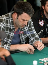 Ben Affleck plays poker