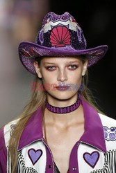 Anna Sui