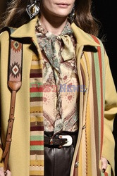 Etro details