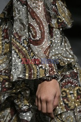 Etro details