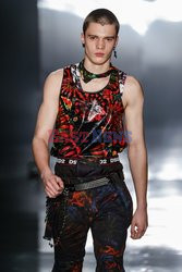 DSQUARED2