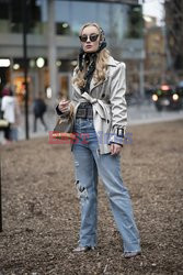 Burberry Street Style