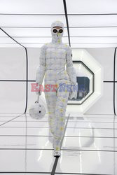 Moncler 8 Richard Quinn LB