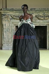 Vera Wang LB