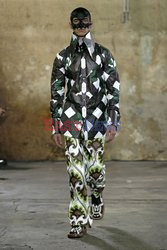 Walter Van Beirendonck LB