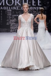 Barcelona, Mori Lee