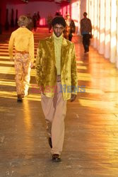 Etro LB