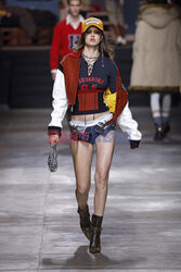 Dsquared LB