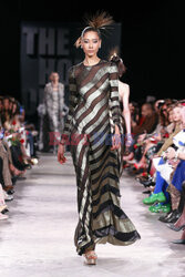 Naeem Khan LB