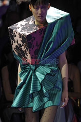 Viktor and Rolf details HC, detale