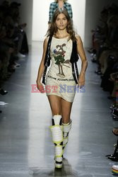 Jeremy Scott LB