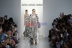 Son Jung Wan