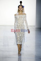 Tadashi Shoji LB