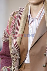 Etro details