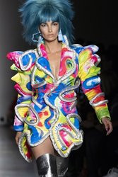 Jeremy Scott details detale