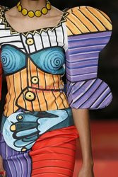 Moschino details