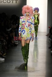 Jeremy Scott LB