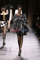 NIna Ricci LB