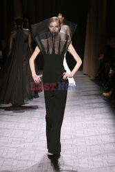 NIna Ricci LB